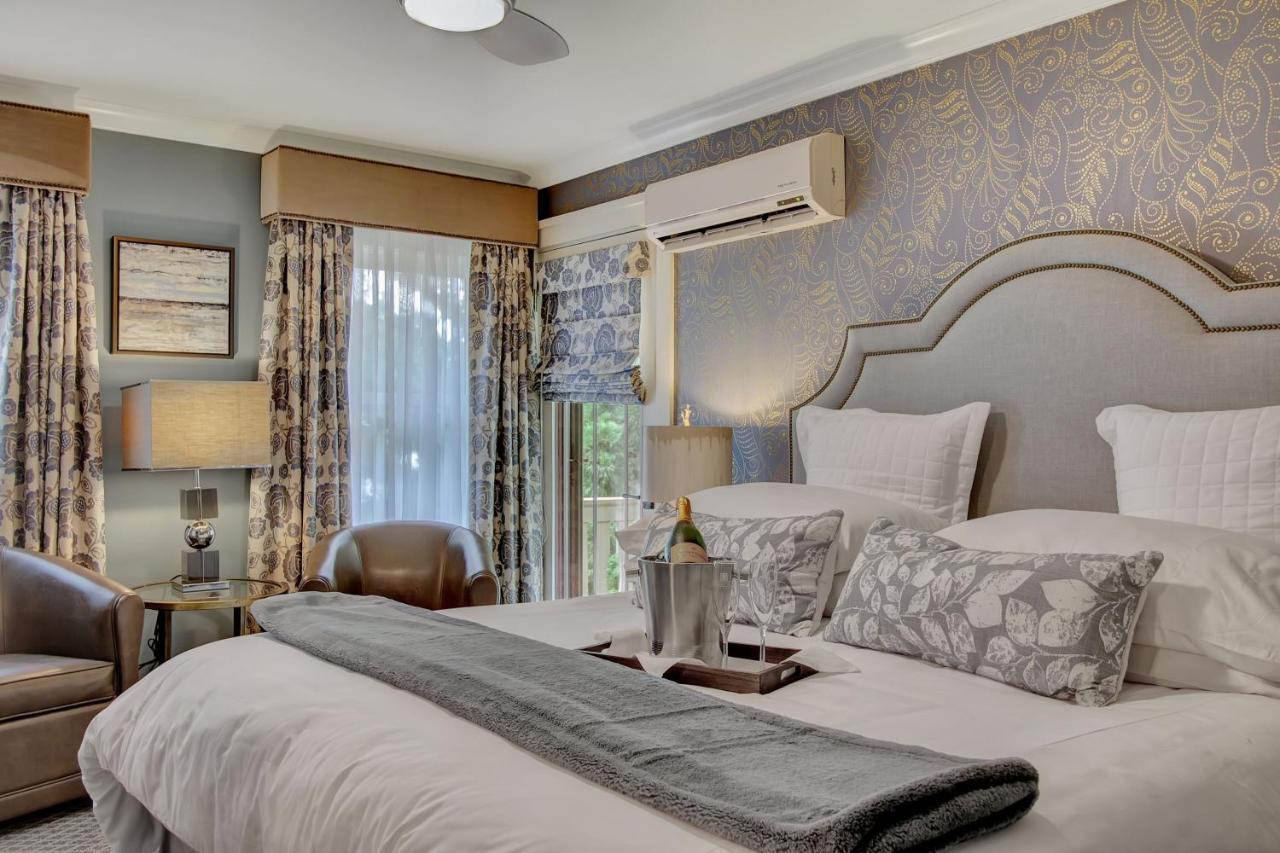Lookout Point Lakeside Inn Hot Springs Bagian luar foto